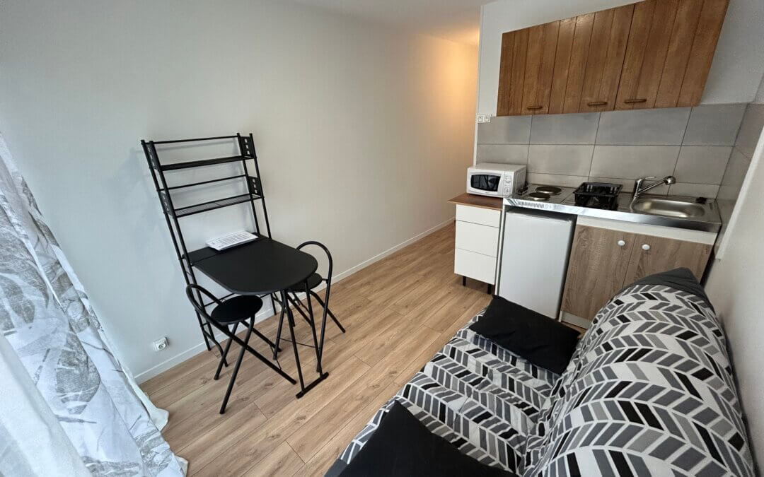 Rénovation express d’un studio locatif de 13m² à Clermont-Ferrand