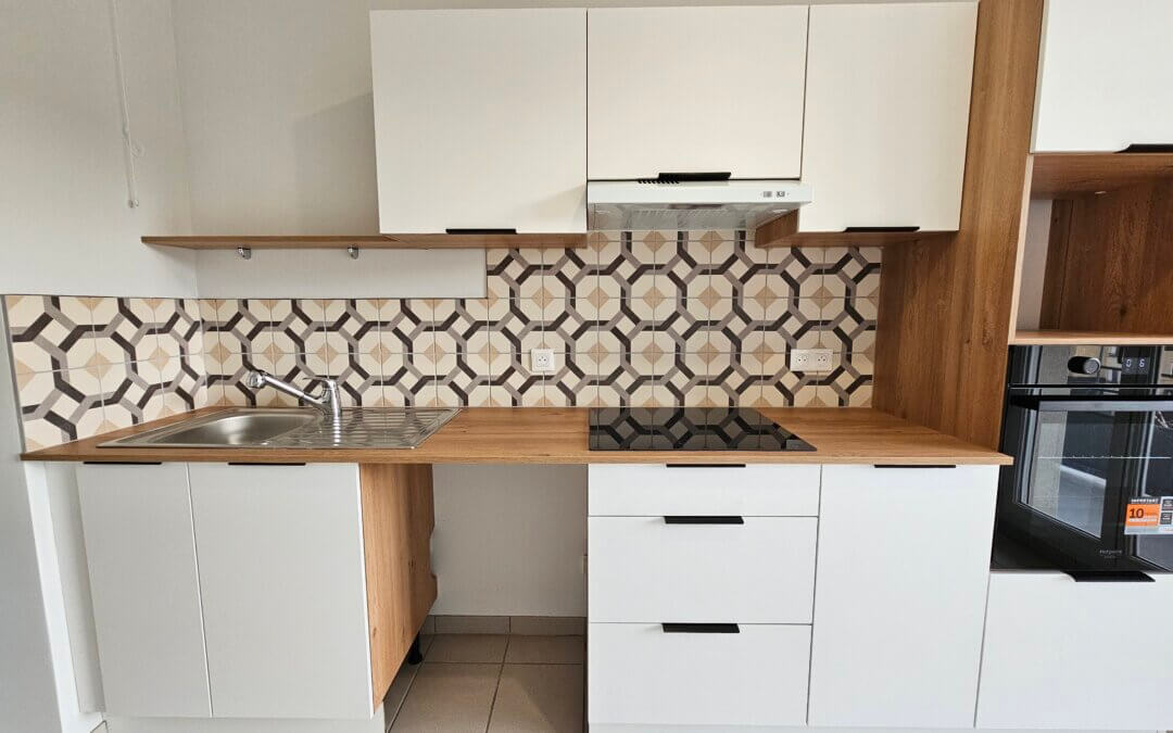 Rafraîchissement d’appartement à Clermont-Ferrand (rue Bonnefons) : une remise en location rapide et efficace